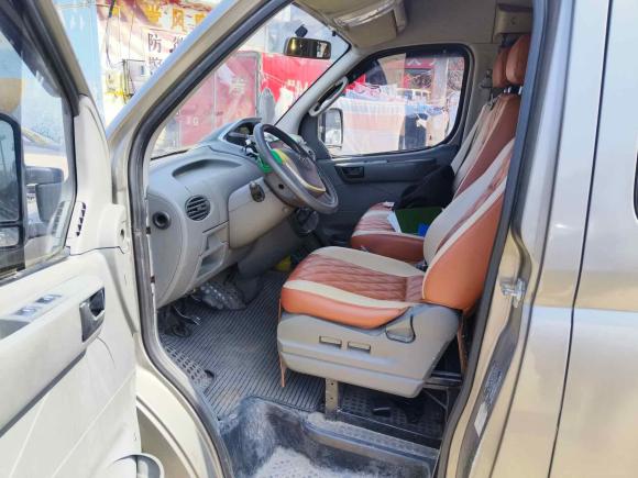 [义乌·浙G] 二手大通新途V802015款 2.5T 手动傲运通版短轴中顶
