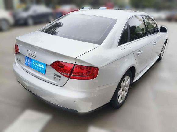 [上海·沪A] 二手奥迪奥迪A4L2011款 2.0 TFSI 标准型