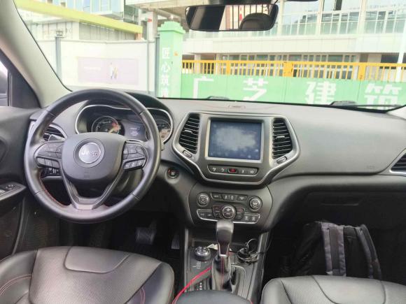 [深圳·粤B] 二手Jeep自由光2020款 2.0T 四驱高性能旗舰版
