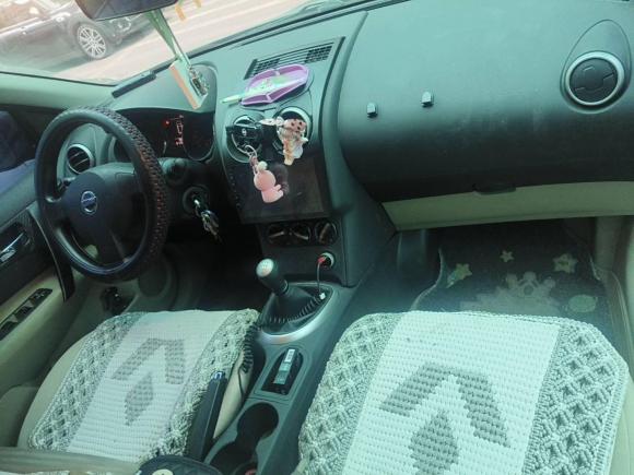 [武汉·鄂A] 二手日产逍客2011款 2.0XL 火 6MT 2WD