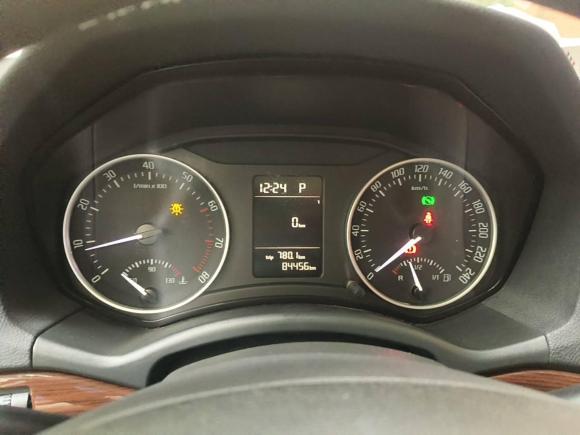 [武汉·鄂A] 二手斯柯达明锐2012款 1.6L 自动逸俊版