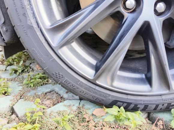 [南京·苏A] 二手凯迪拉克凯迪拉克CT52021款 28T 铂金运动型