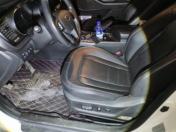 [武汉·鄂A] 二手起亚起亚K52012款 2.0L 自动DLX