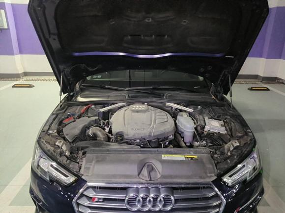 [上海·苏U] 二手奥迪奥迪A42020款 Avant 先锋派 40 TFSI 时尚动感型