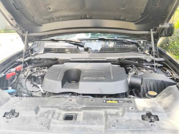 [广州·粤A] 二手路虎路虎卫士2023款 130 3.0T P400 HSE