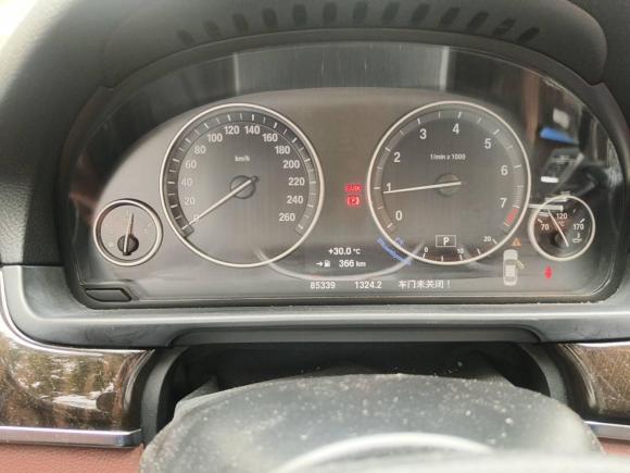 [上海·沪H] 二手宝马宝马5系2014款 525Li 领先型