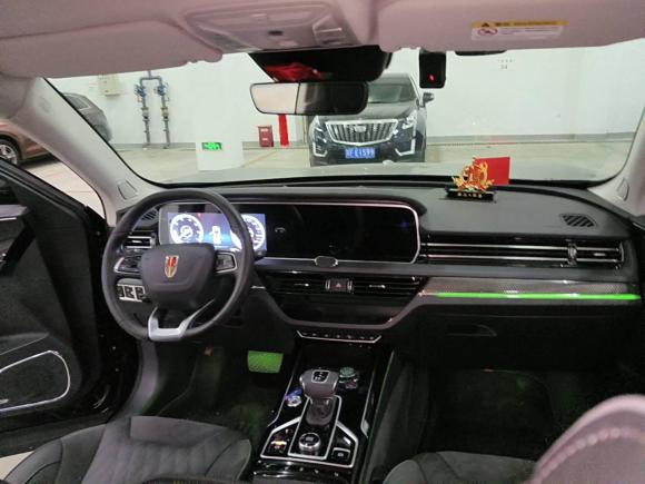 [南通·苏F] 二手红旗红旗HS52022款 2.0T 智联旗领版