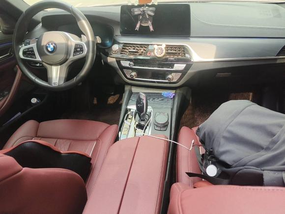 [成都·川G] 二手宝马宝马5系2022款 改款 530Li 尊享型 M运动套装