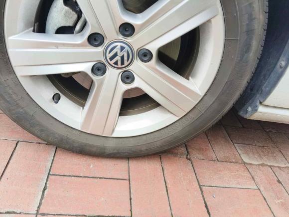 [宁波·浙B] 二手大众高尔夫2017款 230TSI 自动舒适百万辆纪念版