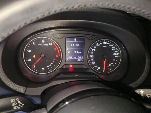 [深圳·粤B] 二手奥迪奥迪A32014款 Sportback 35 TFSI 自动舒适型