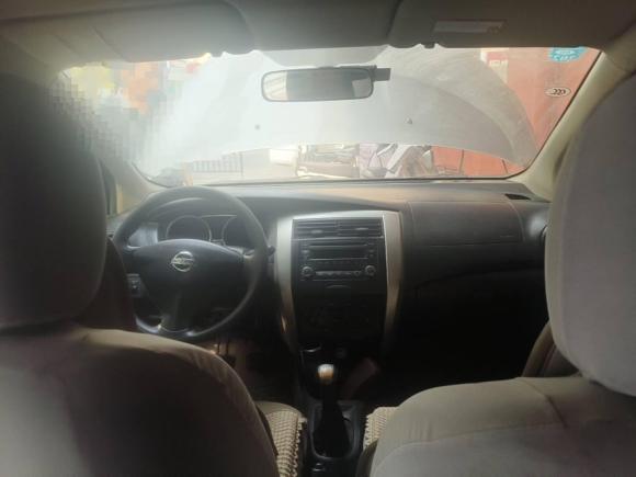 [济南·鲁A] 二手日产骊威2015款 1.6XE 手动舒适版