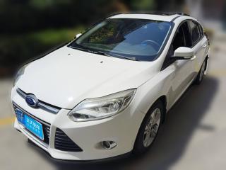 福特福克斯2012款 两厢 1.6L 自动风尚型