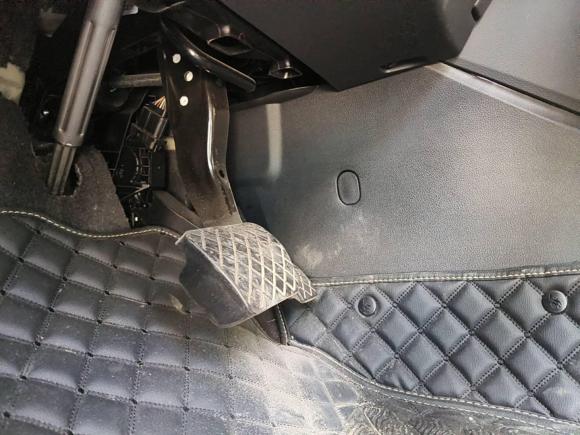 [杭州·浙M] 二手奥迪奥迪Q32021款 35 TFSI 时尚致雅型