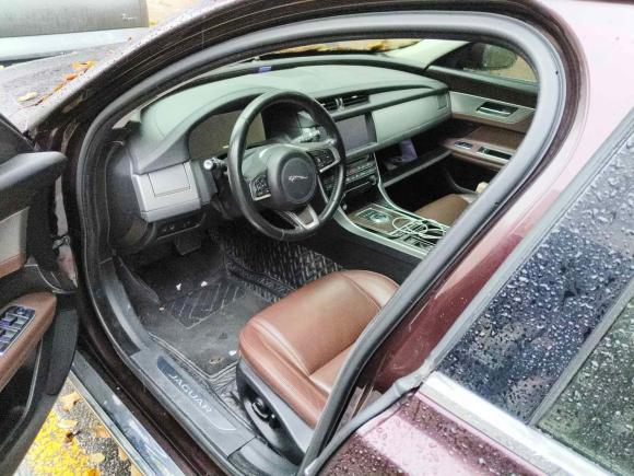 [西安·陕U] 二手捷豹捷豹XFL2018款 XFL 2.0T 250PS 尊享版