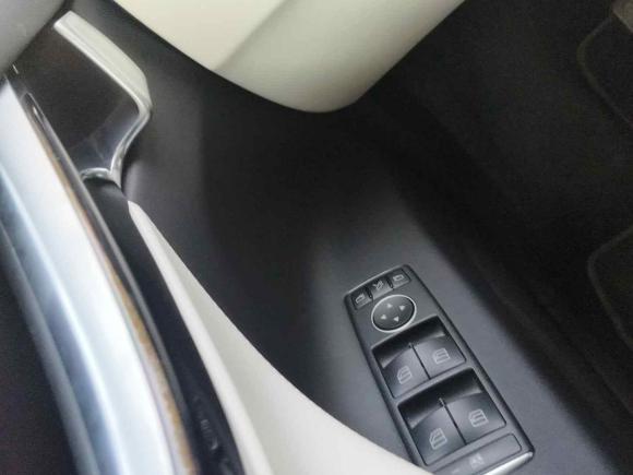 [上海·沪A] 二手特斯拉Model X2017款 Model X 100D 长续航版