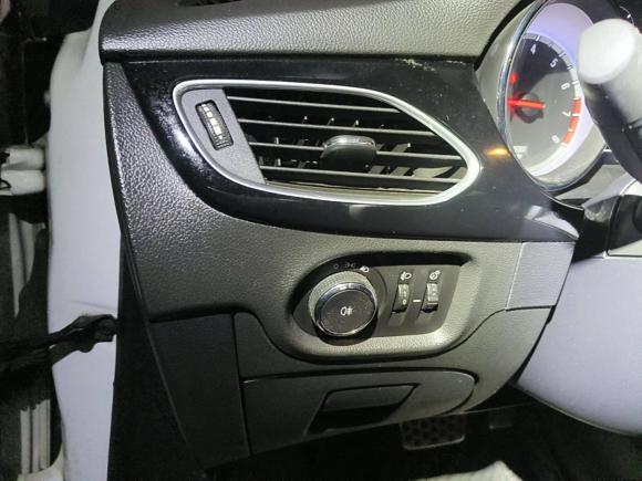 [武汉·鄂A] 二手别克威朗2016款 两厢GS 20T 双离合豪情运动型