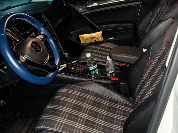 [广州·粤A] 二手大众高尔夫2018款  230TSI 自动豪华型