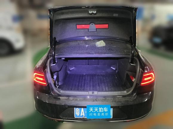 [广州·粤A] 二手大众迈腾2018款 330TSI DSG 领先型