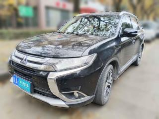 三菱欧蓝德2016款 2.4L 四驱精英版 5座「西安二手车」「天天拍车」