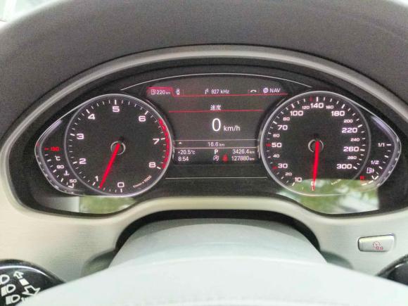 [上海·沪A] 二手奥迪奥迪A82011款 A8L 3.0 TFSI quattro豪华型(245kW)