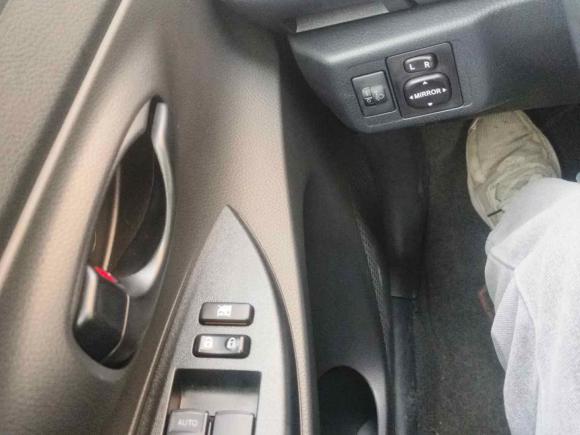 [广州·粤E] 二手丰田YARiS L 致炫2021款 1.5L CVT领先版