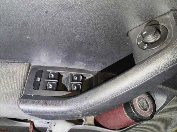 [成都·川A] 二手斯柯达明锐2017款 经典款 1.6L 手动舒适版