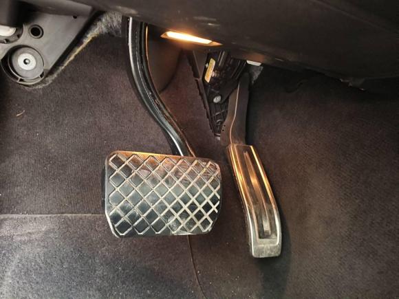 [深圳·粤B] 二手大众途锐2011款 3.0TDI 柴油标配型