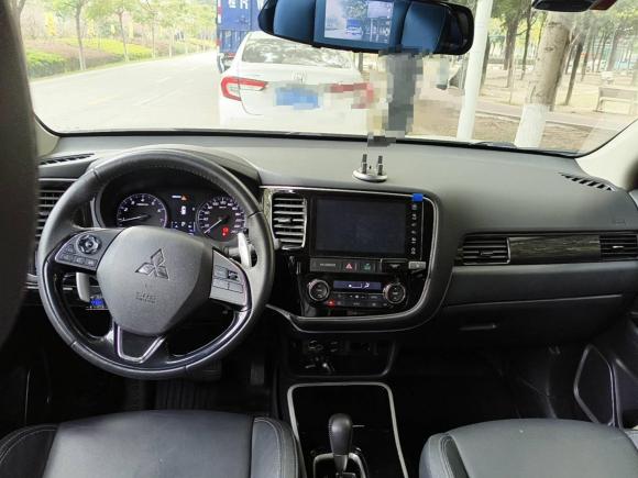 [佛山·粤E] 二手三菱欧蓝德2019款 2.4L 四驱致享版 7座 国V