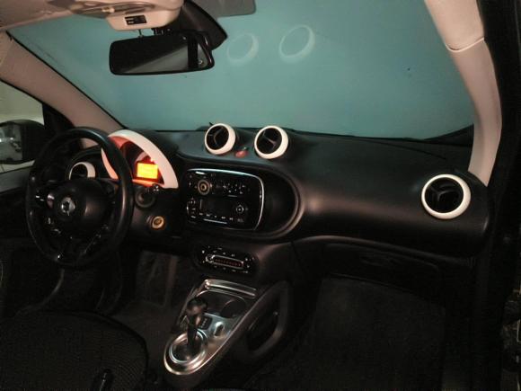 [广州·粤E] 二手smartsmart fortwo2015款 1.0L 52千瓦硬顶灵动版