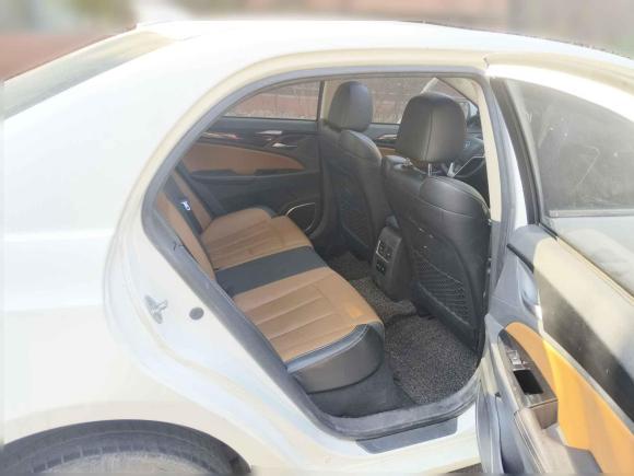 [合肥·沪A] 二手比亚迪秦新能源2017款 1.5T 尊贵型