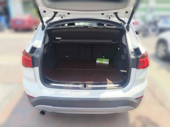 [佛山·粤X] 二手宝马宝马X12016款 sDrive18Li 时尚型