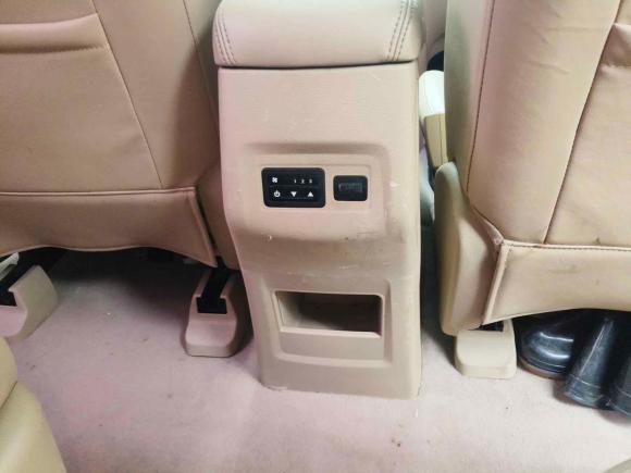 [湖州·苏A] 二手宝骏宝骏7302016款 1.8L iAMT豪华型 7座