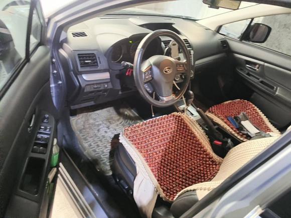 [广州·粤V] 二手斯巴鲁斯巴鲁XV2012款 2.0i 豪华导航版