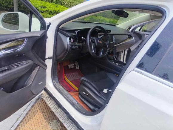 [青岛·鲁U] 二手凯迪拉克凯迪拉克XT52016款 25T 豪华型