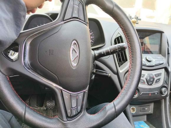 [南通·苏F] 二手奇瑞艾瑞泽52017款 SPORT 1.5T 手动豪华版