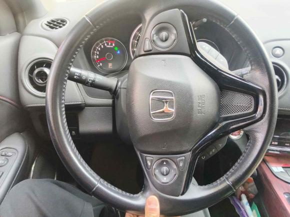 [上海·沪A] 二手本田本田XR-V2015款 1.8L VTi CVT豪华版