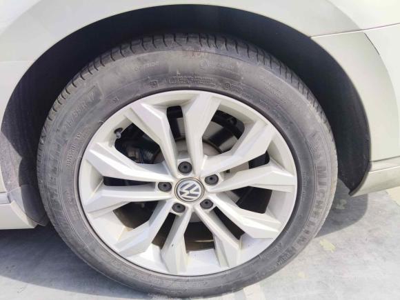 [广州·粤U] 二手大众迈腾2018款 330TSI DSG 豪华型