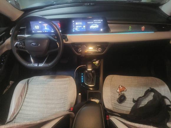 [上海·沪C] 二手福特福睿斯2021款 1.5L 自动钻石版