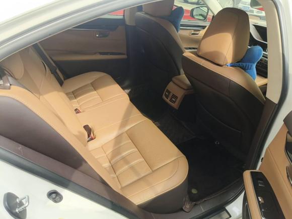 [武汉·鄂A] 二手雷克萨斯雷克萨斯ES2015款 300h 舒适版