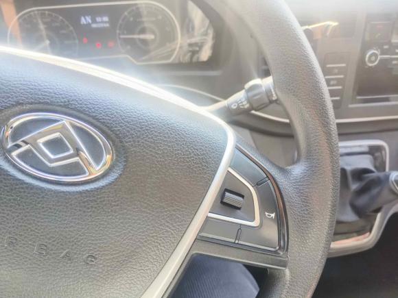 [杭州·浙A] 二手大通新途V802020款 2.0T AMT PLUS城市版短轴超低顶5/6座