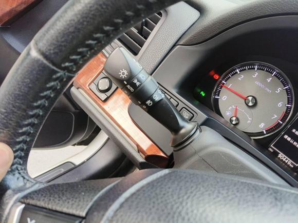 [武汉·鄂A] 二手丰田皇冠2015款 2.5L 智享版