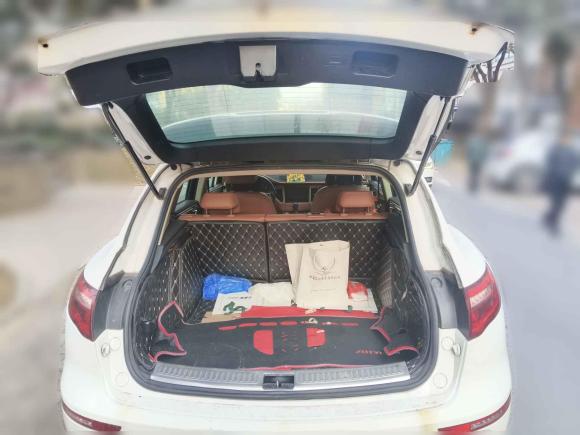 [湖州·浙E] 二手众泰众泰SR92017款 2.0T 自动极致之路版