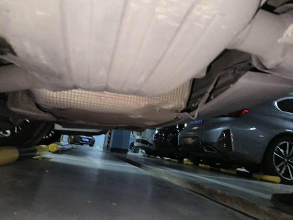 [杭州·浙A] 二手奥迪奥迪A4L2018款 30周年年型 40 TFSI 时尚型