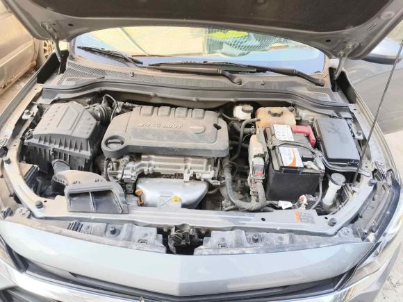 [无锡·苏B] 二手雪佛兰科鲁泽2022款 320 自动悦享天窗版