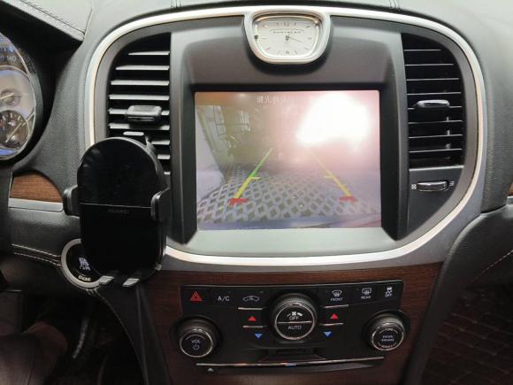 [成都·川A] 二手克莱斯勒克莱斯勒300C2014款 3.0L 卓越版