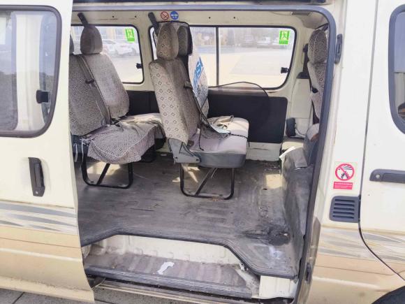 [杭州·沪C] 二手金龙金威2016款 2.0L实用超值版4G20