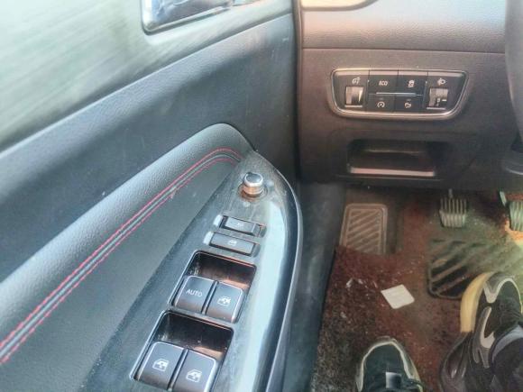 [苏州·苏E] 二手长安长安CS752017款 尚酷版 1.5T 手动致享型