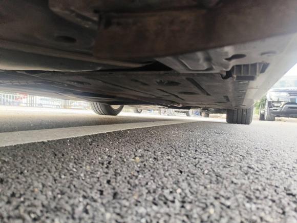 [上海·苏A] 二手宝马宝马3系2010款 320i豪华型