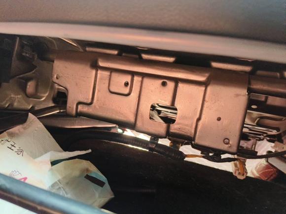 [深圳·粤S] 二手起亚起亚K42014款 1.8L 自动GLS