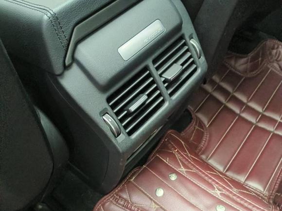 [成都·川A] 二手路虎揽胜极光2015款 2.0T 五门智耀版